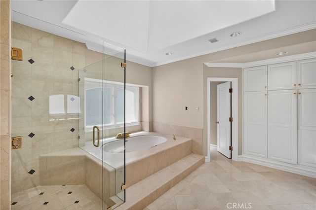 49 Cambria, Corona Del Mar, CA 92625