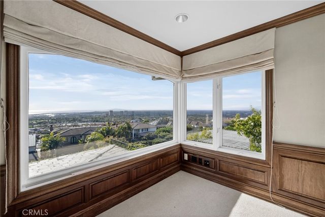 49 Cambria, Corona Del Mar, CA 92625