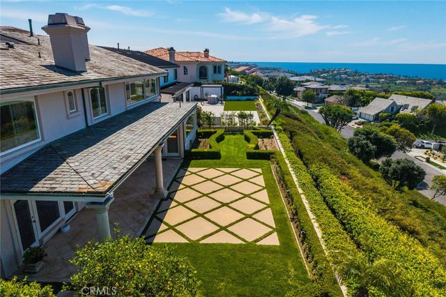 49 Cambria, Corona Del Mar, CA 92625