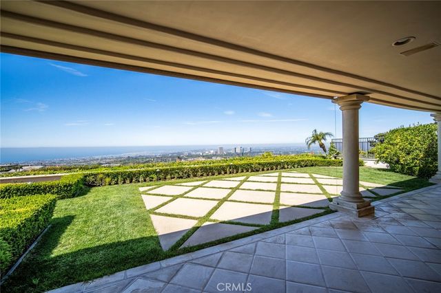 49 Cambria, Corona Del Mar, CA 92625