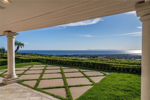 49 Cambria, Corona Del Mar, CA 92625