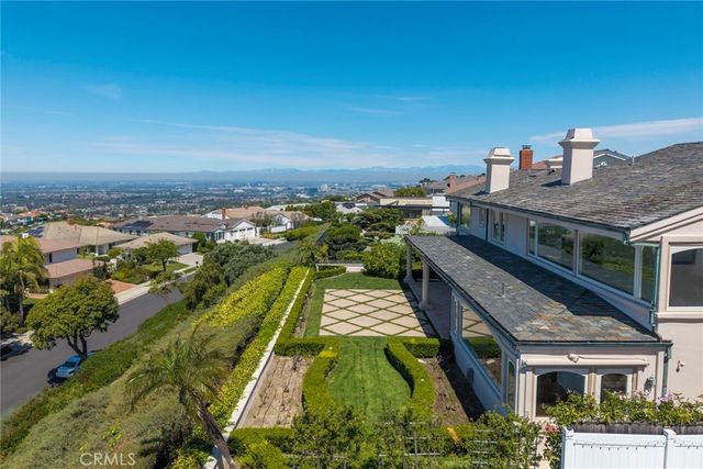 49 Cambria, Corona Del Mar, CA 92625