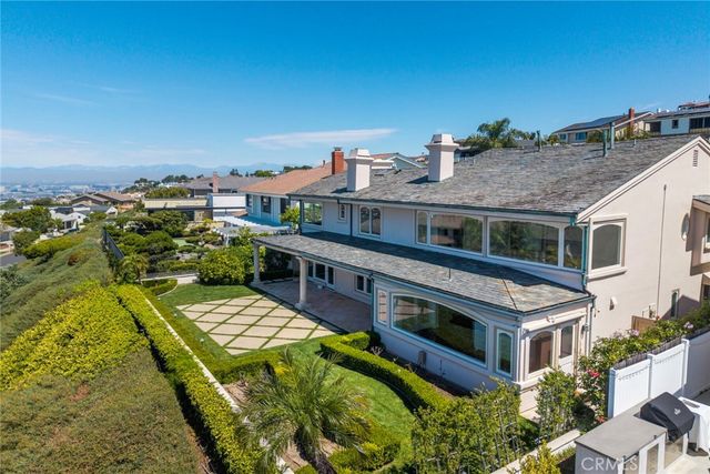 49 Cambria, Corona Del Mar, CA 92625