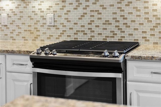 9410 Whooping Crane WAY, Naples, FL 34120