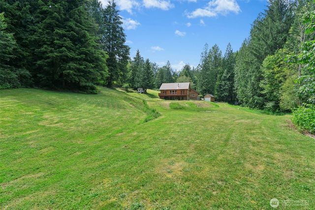 10025 333rd Avenue SE, Sultan, WA 98294