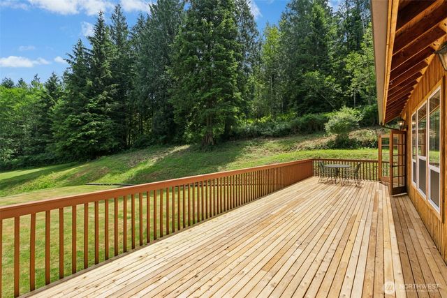 10025 333rd Avenue SE, Sultan, WA 98294