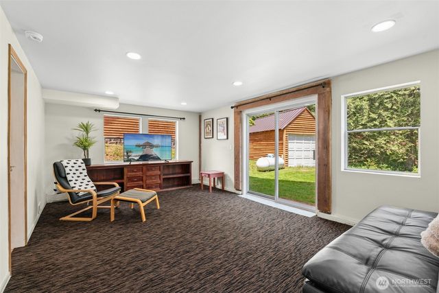 10025 333rd Avenue SE, Sultan, WA 98294