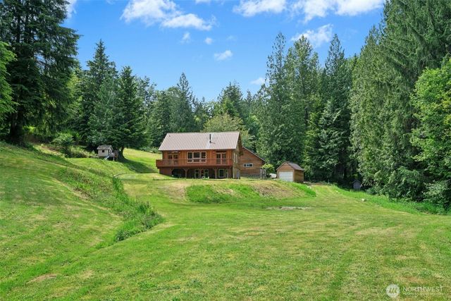 10025 333rd Avenue SE, Sultan, WA 98294