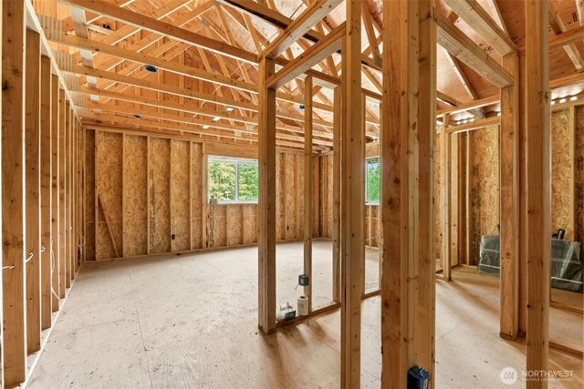 10025 333rd Avenue SE, Sultan, WA 98294