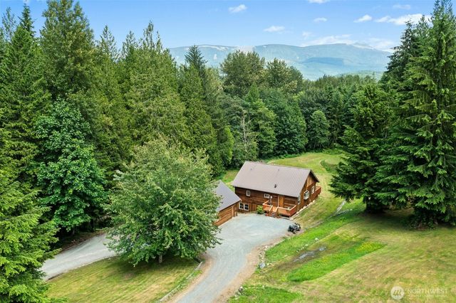 10025 333rd Avenue SE, Sultan, WA 98294