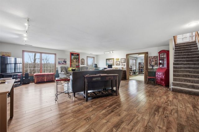 3634 Honey Hill Drive SE, Cedar Rapids, IA 52403