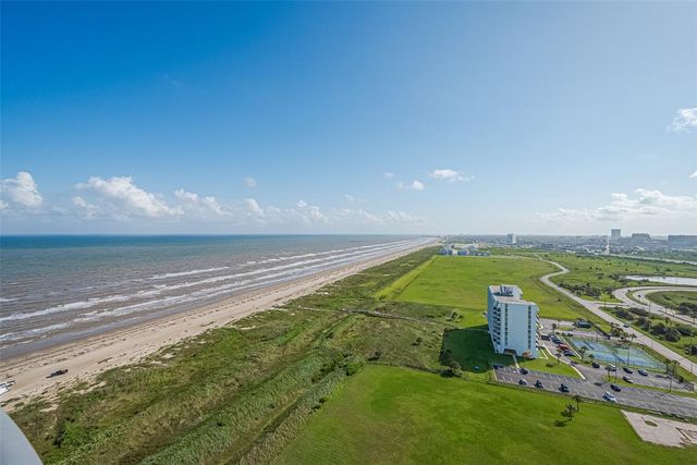 801 E Beach Drive TW2108, Galveston, TX 77550