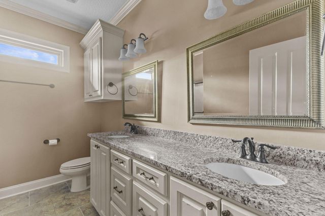 67 Lake Thoreau Rd., Hattiesburg, MS 39402