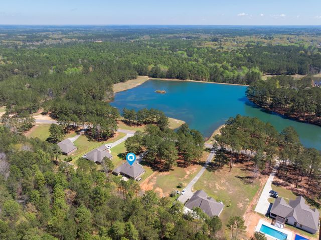 67 Lake Thoreau Rd., Hattiesburg, MS 39402