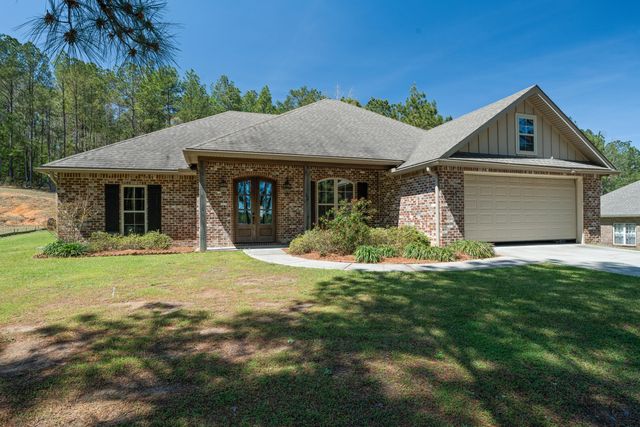 67 Lake Thoreau Rd., Hattiesburg, MS 39402