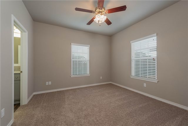 3422 Papa Bear Drive, College Station, TX 77845