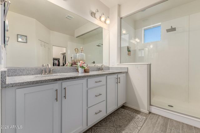 16882 W CIELO GRANDE Avenue, Surprise, AZ 85387