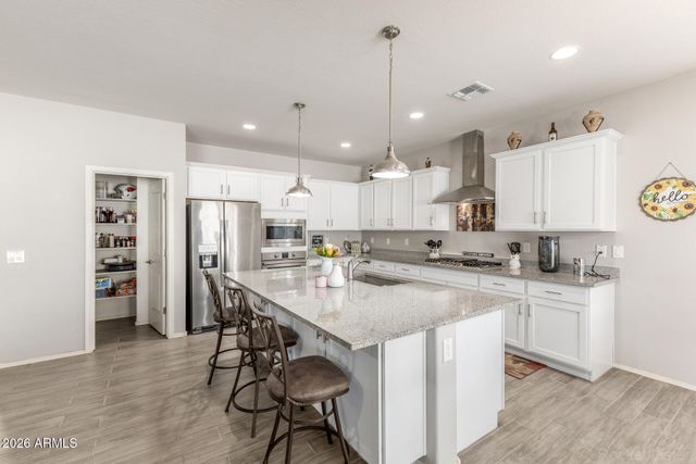 16882 W CIELO GRANDE Avenue, Surprise, AZ 85387