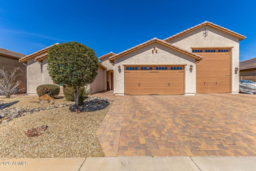 16882 W CIELO GRANDE Avenue, Surprise, AZ 85387