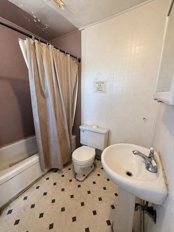 3011 E Queen Ave, Spokane, WA 99217