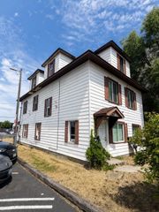 3011 E Queen Ave, Spokane, WA 99217