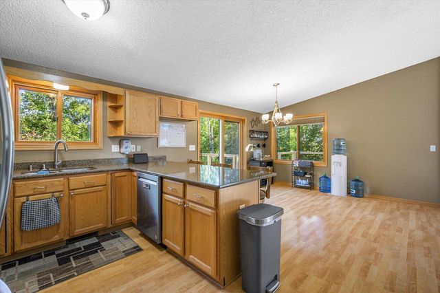 130 S Teri LANE, Hartford, WI 53027