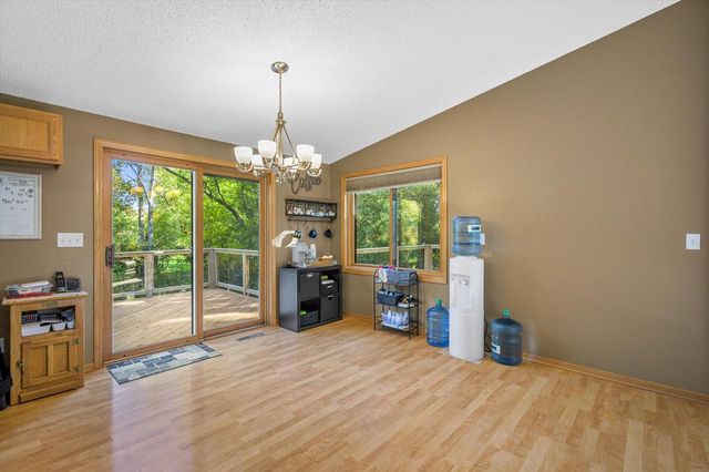 130 S Teri LANE, Hartford, WI 53027