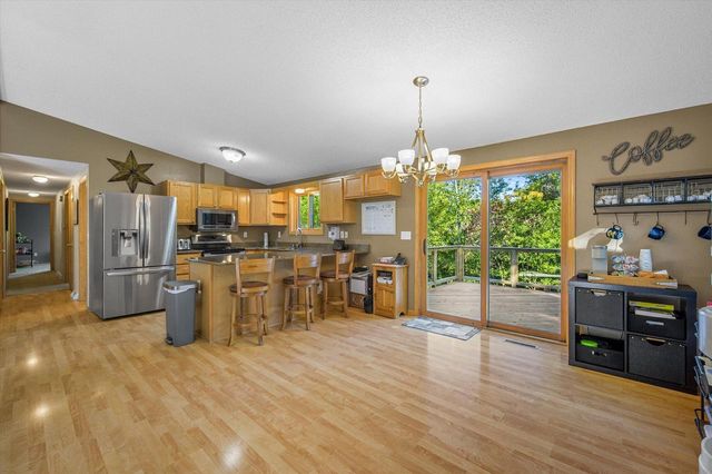 130 S Teri LANE, Hartford, WI 53027