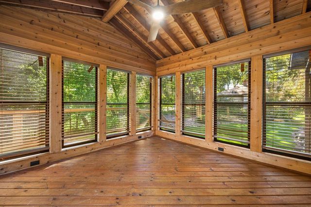 130 S Teri LANE, Hartford, WI 53027