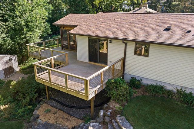 130 S Teri LANE, Hartford, WI 53027