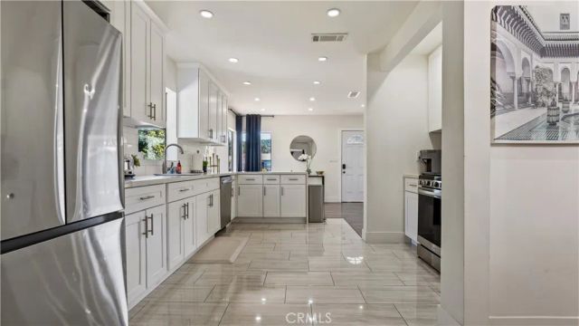 7815 Fenwick, Los Angeles, CA 91040