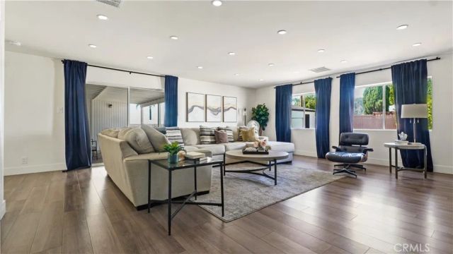 7815 Fenwick, Los Angeles, CA 91040