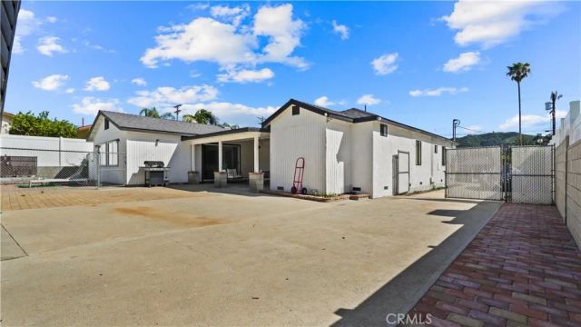 7815 Fenwick, Los Angeles, CA 91040