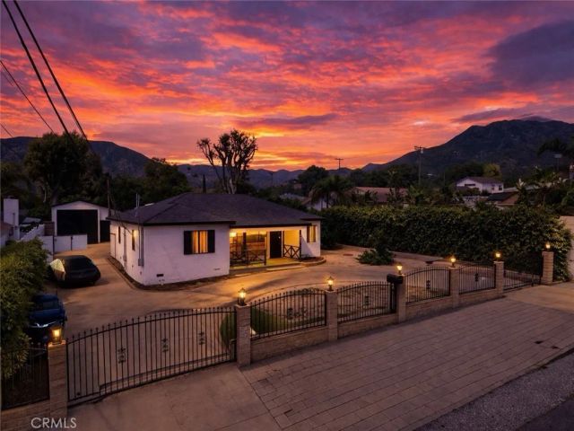 7815 Fenwick, Los Angeles, CA 91040
