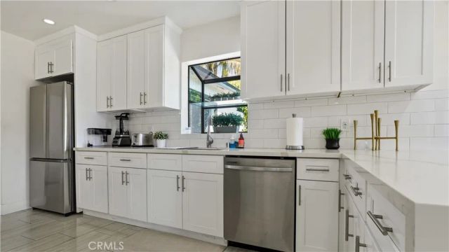 7815 Fenwick, Los Angeles, CA 91040