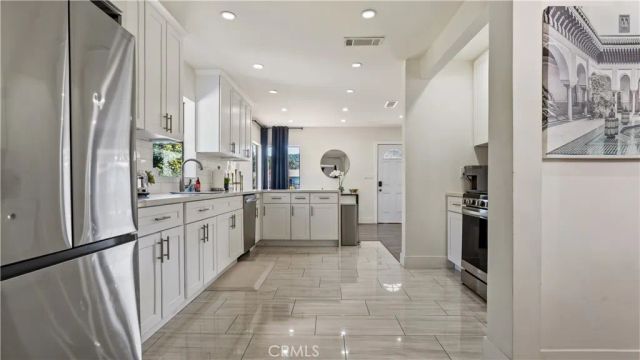 7815 Fenwick, Los Angeles, CA 91040