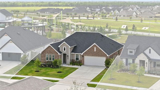 4216 Valley Glen Lane, League City, TX 77573