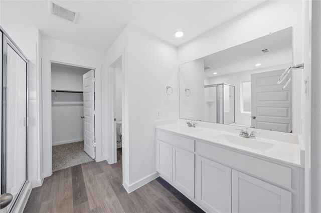 4216 Valley Glen Lane, League City, TX 77573