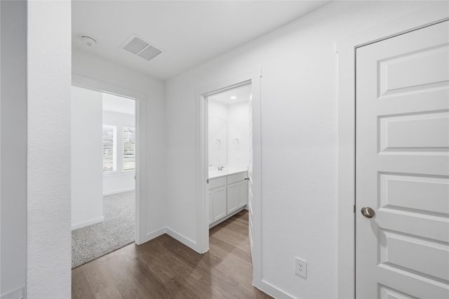 4216 Valley Glen Lane, League City, TX 77573