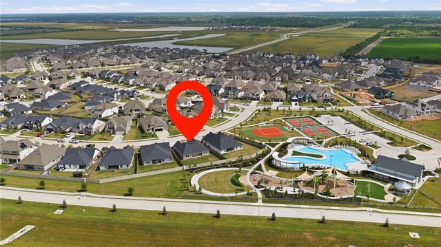 4216 Valley Glen Lane, League City, TX 77573