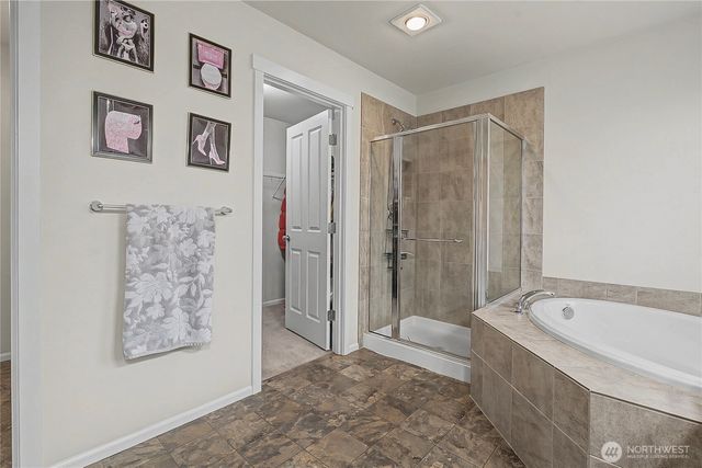 6629 Svea Court NE, Lacey, WA 98516