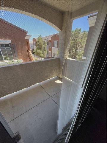 9303 Gilcrease Avenue 2242, Las Vegas, NV 89149