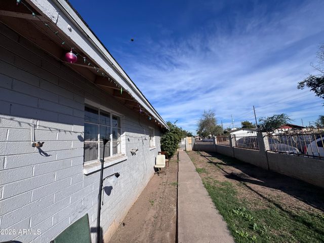 3513 W TONTO Street, Phoenix, AZ 85009