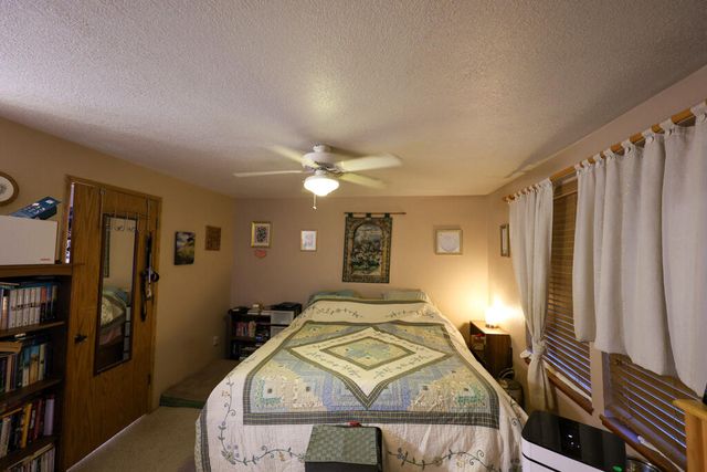 960 Schroeder, Grants Pass, OR 97527