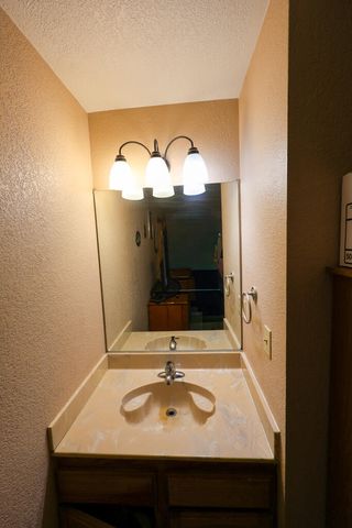 960 Schroeder, Grants Pass, OR 97527