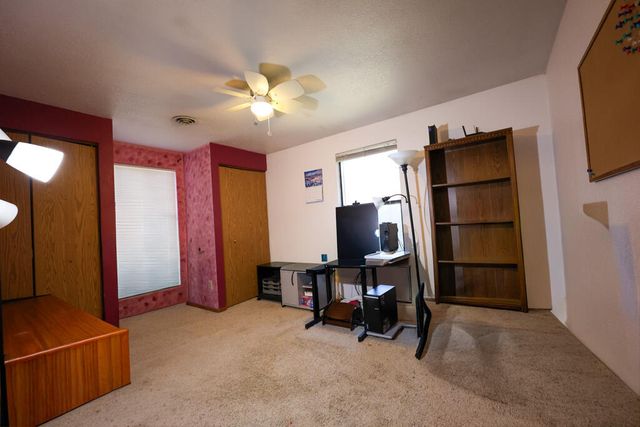 960 Schroeder, Grants Pass, OR 97527