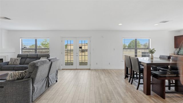 585 Siebert DR, Kyle, TX 78640