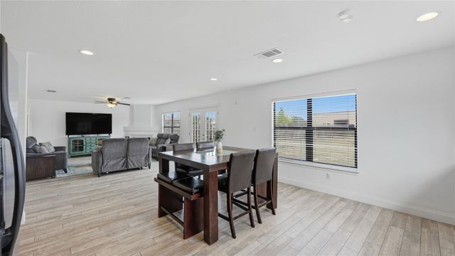 585 Siebert DR, Kyle, TX 78640