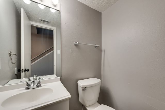 5506 Columbia Avenue, Dallas, TX 75214