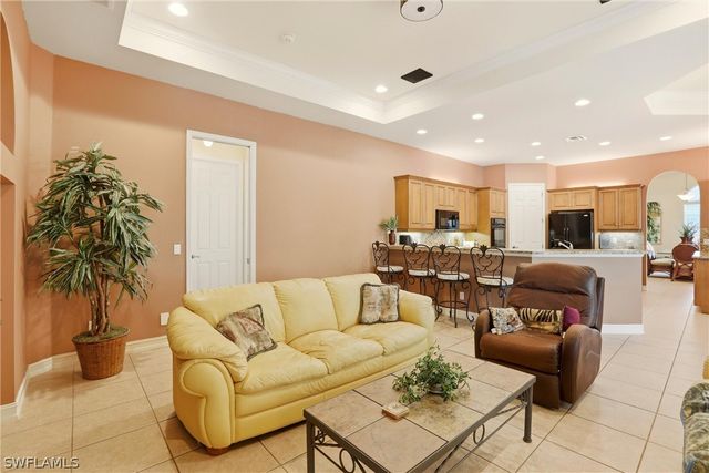 1485 Desoto BLVD N, Naples, FL 34120